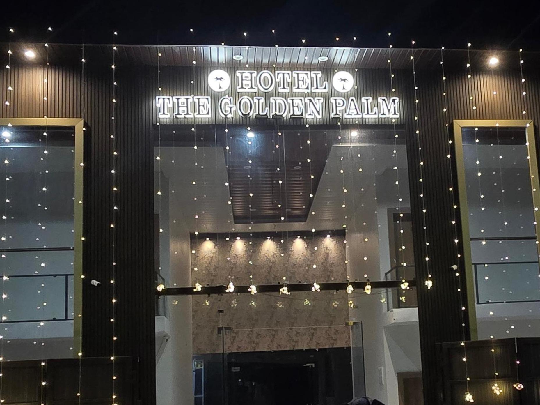 The Golden Palm Khajuraho Hotel Exterior photo